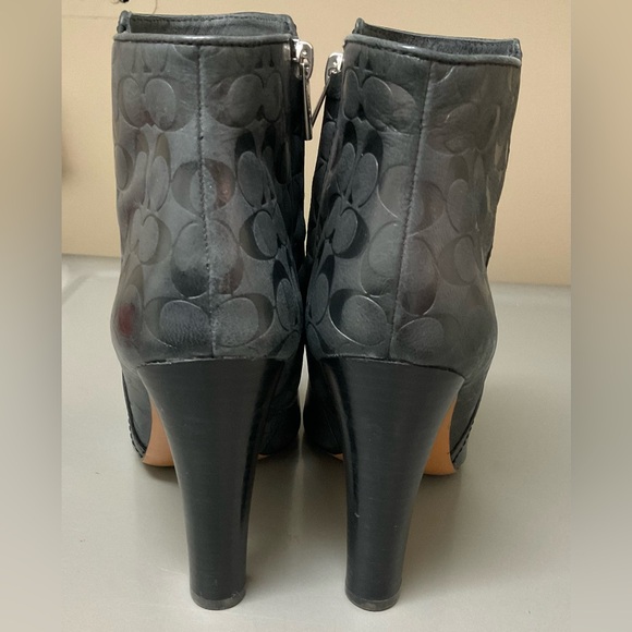 Coach boots - Picture 4 of 6